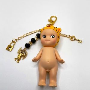 Cheetah Sonny Angel keychain
